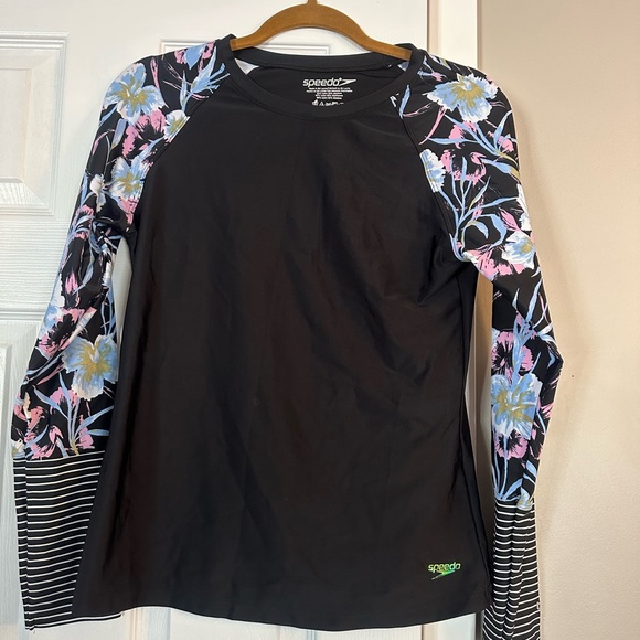Speedo Other - Speedo UPF50+ swim top